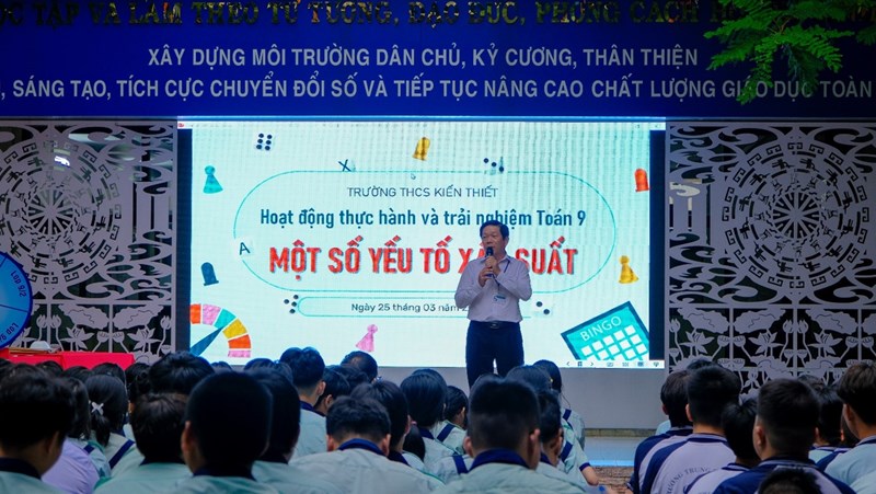 Chuyên đề “Hoạt động thực hành và trải nghiêm: Một số yếu tố xác suất” - Bộ môn Toán tháng 3/2025